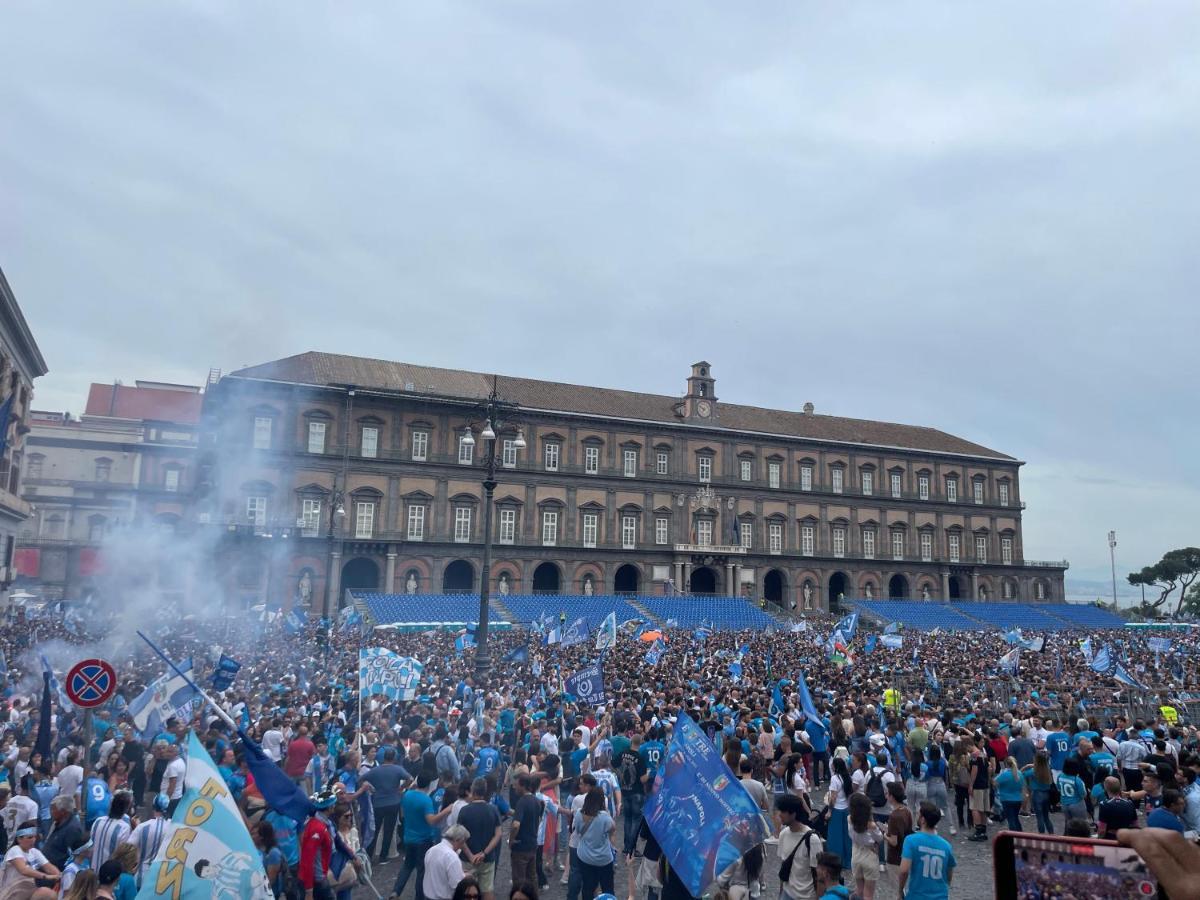 Affittacamere Piazza Plebiscito Napoli