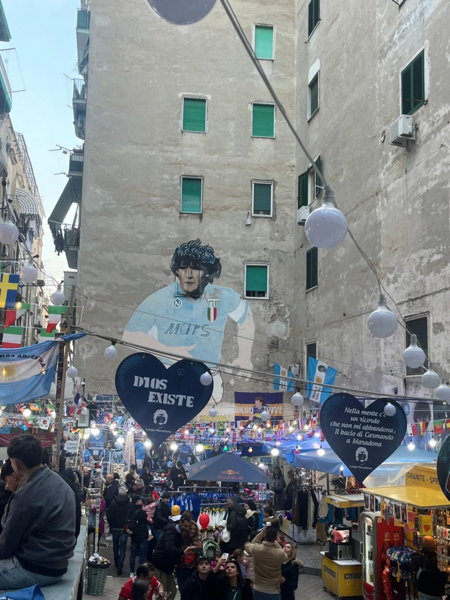 Piazza Plebiscito * Napoli